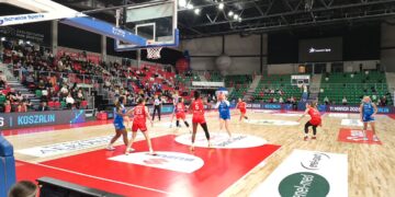 Słaba trzecia kwarta i KSSSE Enea AJP straciła Puchar Polski