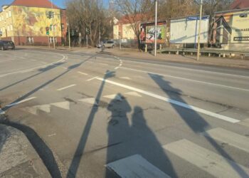 Odmalowano pasy na Rondzie Santockim w Gorzowie