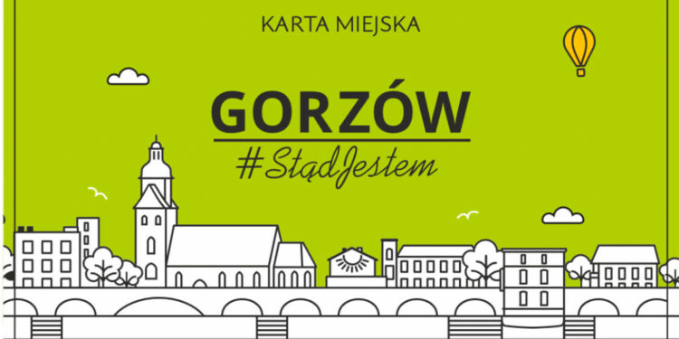 Gorzowianie tłumnie ruszyli po Kartę Miejską