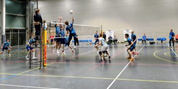 Po ciężkim boju młodzi siatkarze Stilonu mają ważne 3 punkty