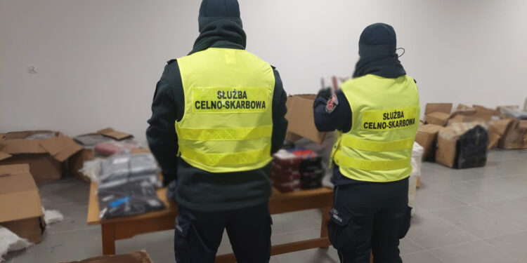Tysiące podróbek zatrzymano w Gorzowie