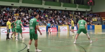 Ostatnia Prosta: siatkówka i piłka ręczna