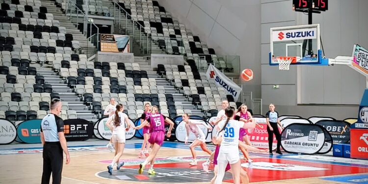 Nieudane zaległości młodych akademiczek