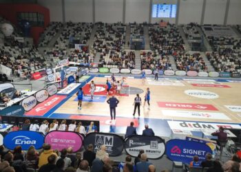 Faworytki wygrały, ale nie zachwyciły