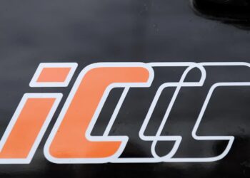 PKP Intercity. W niemieckich wagonach nie ma azbestu