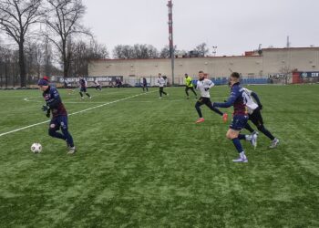 Ostatnia Prosta: piłka ręczna, siatkówka, piłka nożna (Warta)