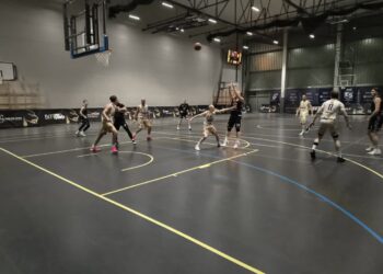 „Kangury” przegrały w Poznaniu i znają rywala w play-off