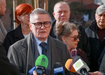 Spór o Gorzów i Zieloną Górę. PiS krytykuje decyzje sejmiku