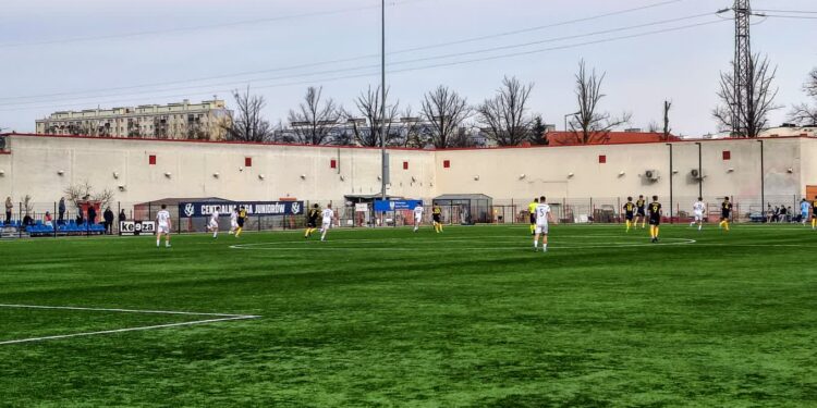 Zabrakło tylko skuteczności: młodzi stilonowcy bez punktu z Arką