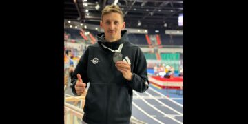 Kolejny sukces Macieja Lepiaty