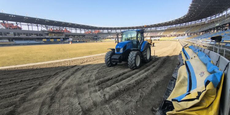 Żużlowcy Stali niedługo wyjadą na swój tor
