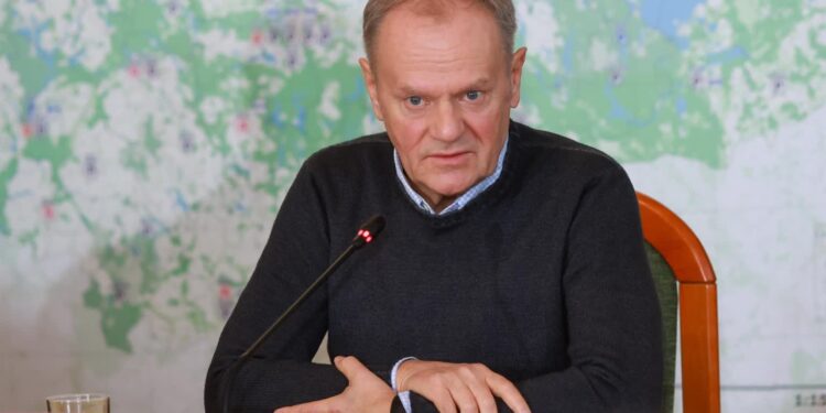 Francja proponuje program odstraszania nuklearnego. Tusk: prowadzimy rozmowy