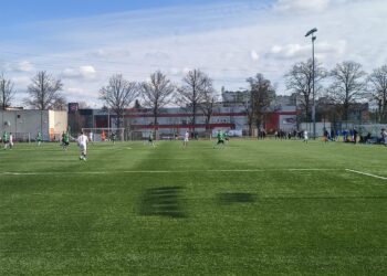 Młody Stilon znów przeważał a cieszyli się goście