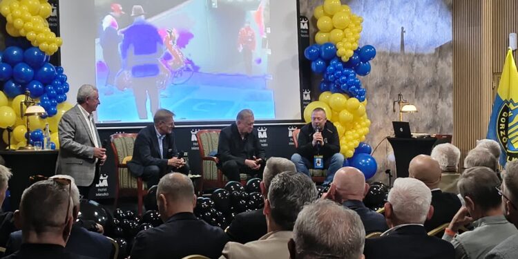 Sentymentalne spotkanie po 25 lat z zawodnikami i władzami Stali Gorzów