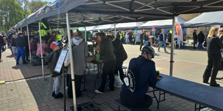 Kolejki po darmowe wejściówki. Akcja potrwa do godz. 15