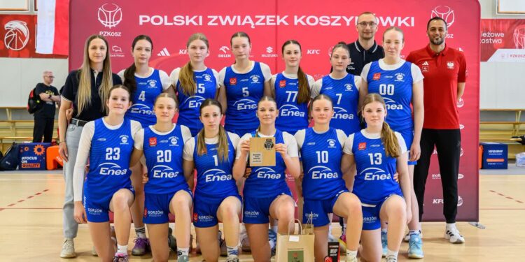 Piotr Walendziak / Polski Związek Koszykówki