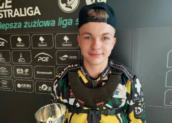 Julian Wronecki trzeci w PE w klasie 500RCC. Pech Williama Forstnera