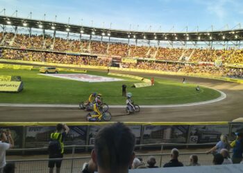 Zdecydowała trzecia seria – Stal wygrywa z Motorem!!!