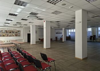 Są nowe pęknięcia. Remont będzie trwał dłużej
