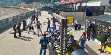 Stal Gorzów wygrała w Zielonej Górze. Falubaz także na podium