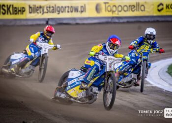 Stal podejmie lidera