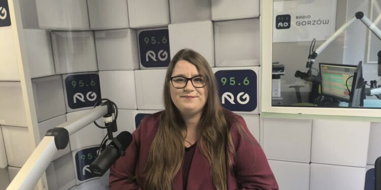 Amanda Nowaczyńska, Partia Razem