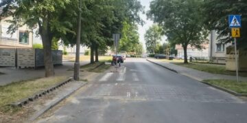 Pusto na ulicach. W jaki spsób mieszkańcy radzą sobie z upałami?