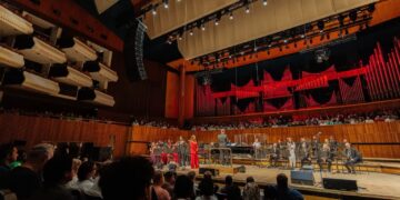 Gorzowianin podbił Londyn. Poprowadził wyjątkowy koncert