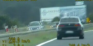 Pędził BMW po S3. Przekroczył prędkość prawie dwukrotnie [WIDEO]