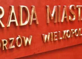 Dziś nadzwyczajna sesja rady miasta i głosowanie w sprawie mandatów ośmiorga radnych