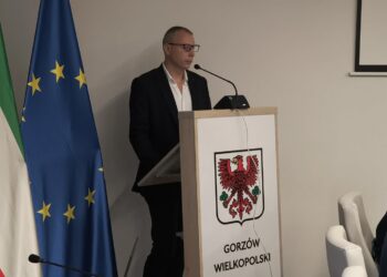 Jarosław Baryła wszedł do rady miasta