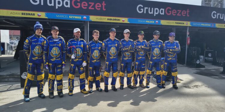 Stal powalczy z Pres Toruń o…?