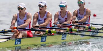 Zuzanna Lesner (druga z prawej) zadowolona ze startu w Varese (fot. PZTW)