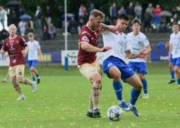 Derby na remis