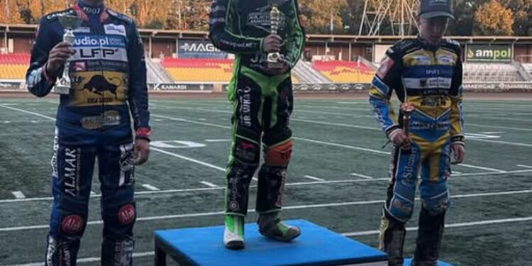 Kajetan Jarosiewicz wygrał we Wrocławiu. Damian Bełtowski także na podium