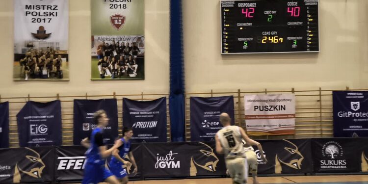 Przy Puszkina na Kangoo nikt wciąż sposobu nie ma