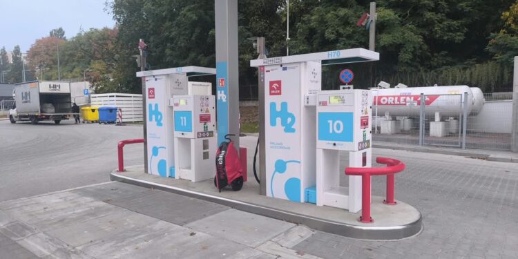 W Gorzowie można już tankować wodór